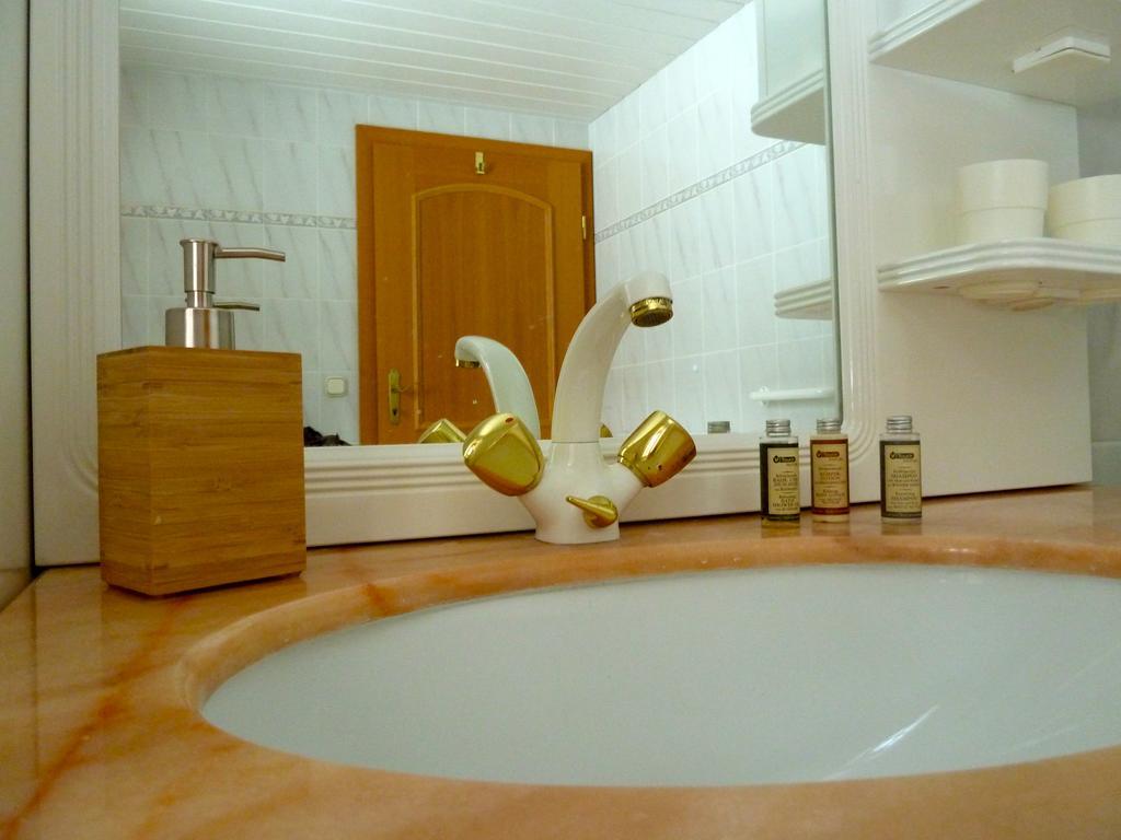 Haus Salzberg Apartamento Hallstatt Quarto foto